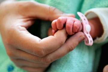 Les Françaises continuent de posséder en 2015 le meilleur taux de fécondité au sein de l'Union européenne