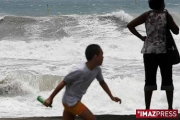 Houle et vent sur le littoral ouest