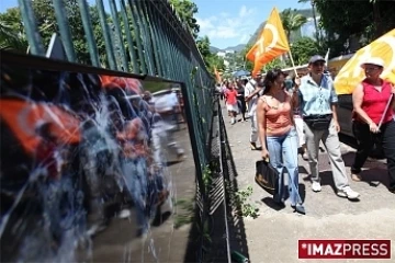 Manifestation de l'ADI au Conseil Général