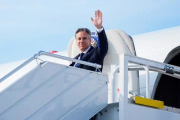 Le secrétaire d'Etat américain Antony Blinken à son arrivée à l'aéroport de Varsovie, le 12 septembre 2024 en Pologne
