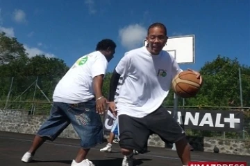 Samedi 8 août 2009 Street Basket Tour à Sainte-Suzanne