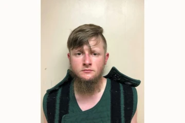 Robert Aaron Long, 21 ans, est suspecté d'une triple attaque meurtrière visant des salons de massage asiatiques mardi à Atlanta