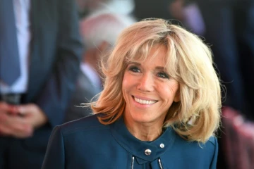 Brigitte Macron le 14 juillet 2017 sur les Champs-Élysées à Paris