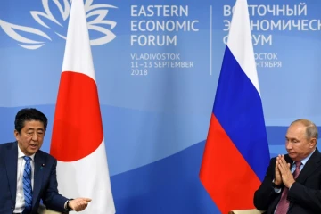 Le Premier ministre japonais Shinzo Abe et le président russe Vladimir Poutine à Vladivostok (Russie) le 10 septembre 2018.