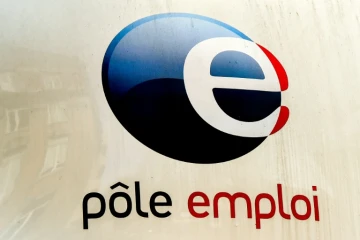 Les partenaires sociaux sont invités à rouvrir en septembre des négociations pour revoir les règles de l'assurance chômage