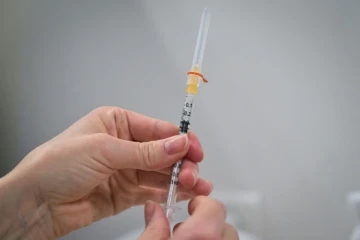Vaccination au CHRU de Bretonneau, à Tours (centre) le 6 janvier 2021