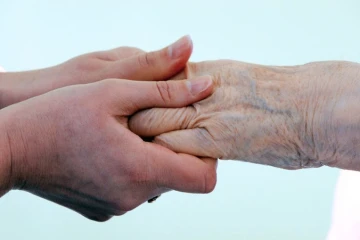 Les députés donnent le coup d'envoi lundi de l'examen du projet de loi sur la fin de vie, qui prévoit d'ouvrir pour la première fois en France une "aide à mourir" pour certains patients