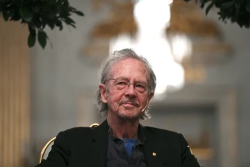 L'écrivain autrichien Peter Handke, prix Nobel de littérature 2019, lors d'une conférence de presse à Stockholm le 6 décembre 2019
