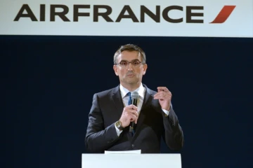 Xavier Broseta, le directeur-général adjoint des Ressources humaines d'Air France, en conférence de presse à Paris le 5 octobre 2015