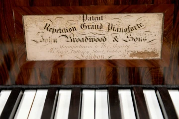 L'un des pianos anciens mis à disposition d'une trentaine de pianistes pour le concours Chopin sur pianos d'époque, le 4 septembre 2018 à Varsovie
