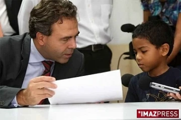 Vendredi 20 Novembre 2009

Luc Chatel en visite à l'école Damase Legros