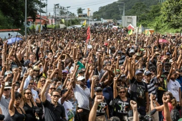 Manifestation aux abords du centre spatial de Kourou, en Guyane, le 4 avril 2017