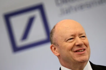 John Cryan, PDG de la Deutsche Bank, le 2 février 2018 à Francfort lors d'une conférence de presse