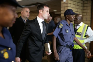 Oscar Pistorius arrive à la Haute Cour de Pretoria le 8 décembre 2015