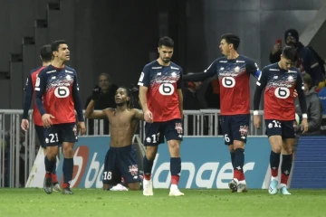 Renato Sanches fête avec ses coéquipiers le but de la victoire lilloise contre Montpellier à Villeneuve-d'Ascq, le 13 décembre 2019