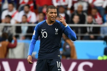 L'attaquant de l'équipe de France Kylian Mbappé après son but contre le Pérou, le 21 juin 2018 à Ekaterinbourg