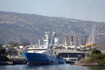Le bateau Franche Terre de la Sapmer