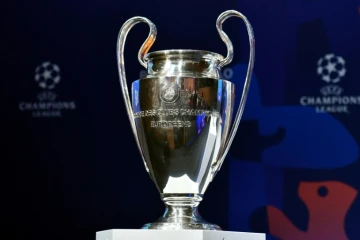 Le trophée de la Ligue des champions, à Nyon, le 15 mars 2019