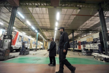 Des usagers du RER dont le trafic sera "fortement perturbé" par la grève à partir du 5 décembre, selon la RATP
