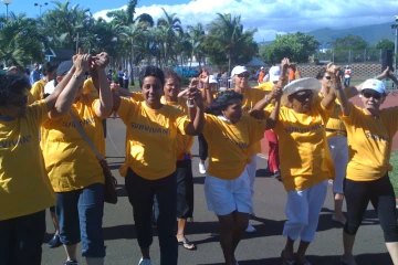 Samedi 15 mai 2010  - Complexe sportif du Port - Relais pour la vie organisé par le comité de La Réunion de la ligue contre le cancer