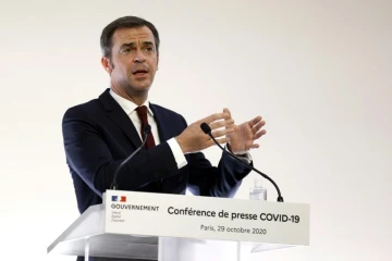 Le ministre de la Santé Olivier Véran le 29 octobre 2020 à Paris