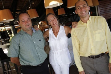 Nicolas Staub, groupe Beachcomber, Alexia Bottin, Tropic voayges et Hervé Duboscq, directeur du Sainte-Anne ressort