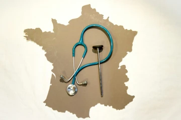 Les médecins ont commencé un mouvement de grève pour demander le retrait du projet de loi santé, en fermant leur cabinet, mais l'ampleur de la mobilisation était difficilement mesurable selon leurs syndicats