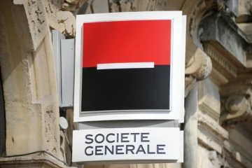 Cessions d'actifs, fermeture de 300 agences, suppressions de milliers de postes : la Société Générale prévoit un régime d'ampleur au cours des trois prochaines années, avec plus d'un milliard d'euros d'économies
