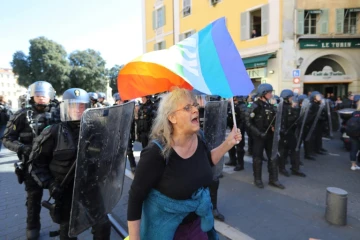 Geneviève Legay pendant la manifestation des gilets jaunes à Nice le 23 mars 2019