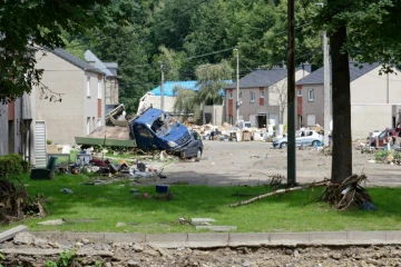 Dans une rue de Trooz, en Belgique, le 13 août 2021, un mois après des crues meurtrières 