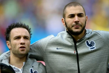 Mathieu Valbuena et Karim Benzema, le 30 juin 2014 avant le match du Mondial-2014 France - Nigeria à Brasilia