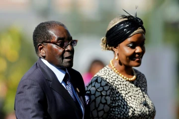 Le président zimbabwéen Robert Mugabe et son épouse Grace à Pretoria en Afrique du Sud, le 24 mai 2014