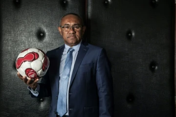 Ahmad Ahmad, président de la fédération malgache de football, pose au siège de l'instance, le 13 février 2017   