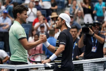 L'Autrichien Dominic Thiem (g) éliminé au premier tour de l'US Open par l'Italien Thomas Fabbiano