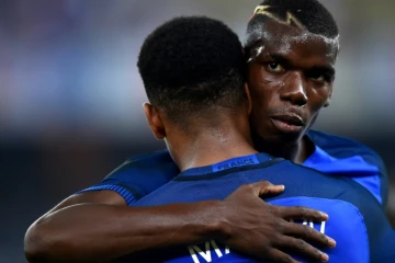 Paul Pogba avec Anthony Martial lors du match Italie-France, le 1er septembre 2016 à Bari