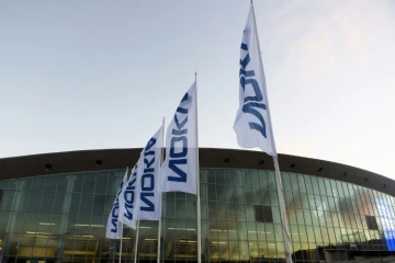 L'équipementier télécoms finlandais Nokia confirmela réouverture de son offre aux actionnaires d'Alcatel-Lucent, dans les mêmes termes