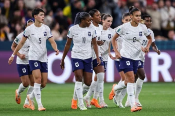 L'équipe de France se congratule après un but contre le Panama, lors du Mondial, le 2 août 2023 à Sydney