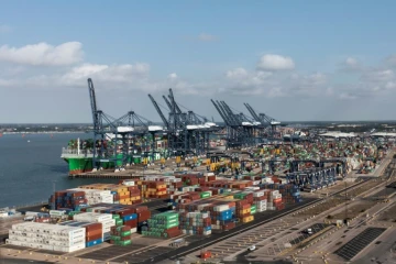 Le port de Felixstowe lors d'une grève des dockers, le 22 août 2022 au Royaume-Uni