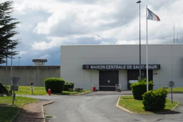 Un accès de la maison centrale de Saint-Maur (Indre) où le faux médecin Jean-Claude Romand a été incarcéré, le 25 avril 2019 