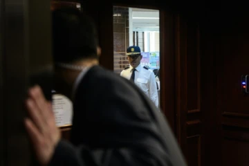 Des gardes de sécurité au consulat sud-coréen à Hong Kong, le 28 juillet 2016
