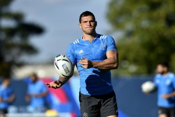 L'ailier Rémy Grosso à l'entraînement avec le XV de France à Croydon, le 27 septembre 2015