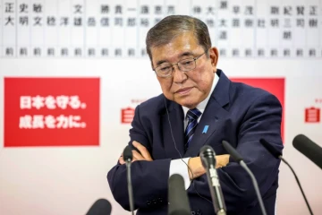 Le Premier ministre japonais Shigeru Ishiba s'exprime au siège du PLD lors des élections générales du 27 octobre 2024, à Tokyo 