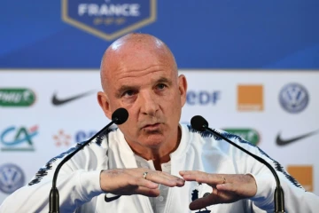 Le sélectionneur adjoint de l'équipe de France Guy Stéphan en conférence de presse à Istra, camp de base des Bleus, le 2 juillet 2018