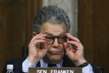 Le sénateur Al Franken, lors d'une réunion au Sénat le 13 novembre 2017