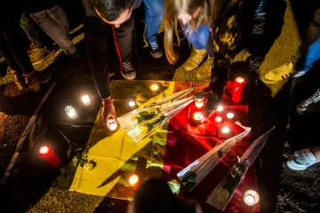 Hommage aux victimes des attentats de Bruxelles, le 23 mars 2016 à Zaventem