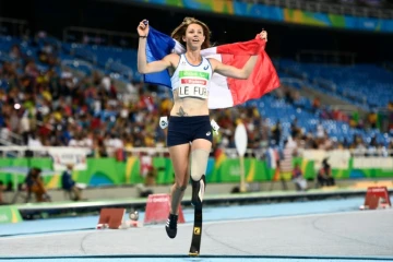 La Française Marie-Amélie Le Fur obtient sa troisième médaille d'or aux Jeux paralympiques, sur 400m, le 12 septembre 2016