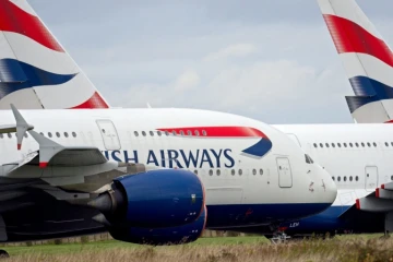 Le groupe aérien IAG, maison mère de British Airways et Iberia, a annulé ses vols vers Moscou et rediriger ceux empruntant l'espace aérien russe