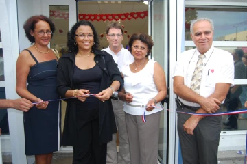 Inauguration du bureau de Poste de Saint-Pierre (Photo D.R.)