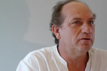 Max Lauret présente le concert anniversaire de ses 30 ans de carrière le 23 mars 2011