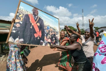 Les Ivoiriens se réjouissent de l'acquittement par la CPI de l'ancien président Laurent Gbagbo le 15 janvier 2019 dans sa ville natale de Gagnoa
